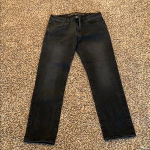 Men’s Slim Straight Jeans